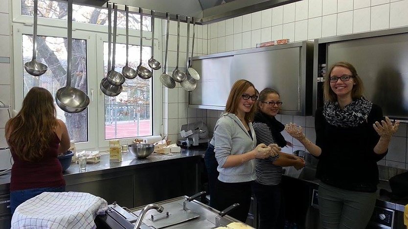 Minibrotaktion (Foto: Ralf Steigels) Minibrotaktion (Foto: Ralf Steigels)