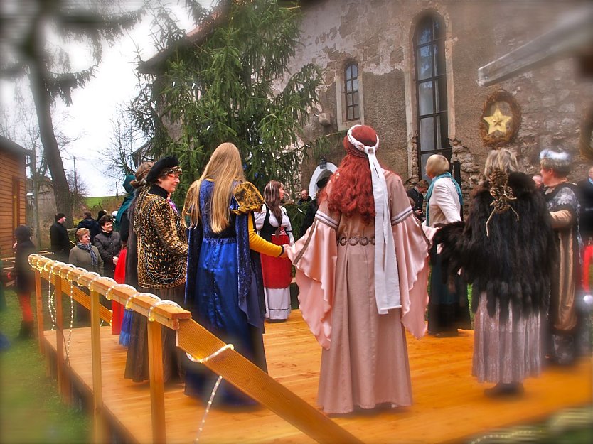 Historischer Adventsmarkt in Liebenrode (Foto: Sabine Wegener)