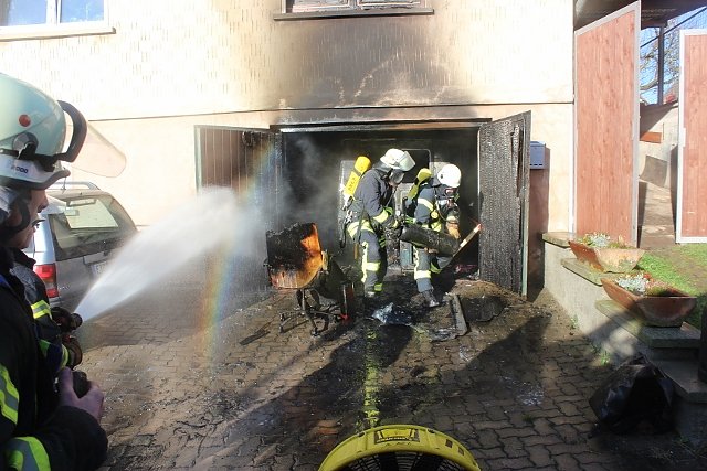 Wohnhausbrand (Foto: Feuerwehr Heiligenstadt)