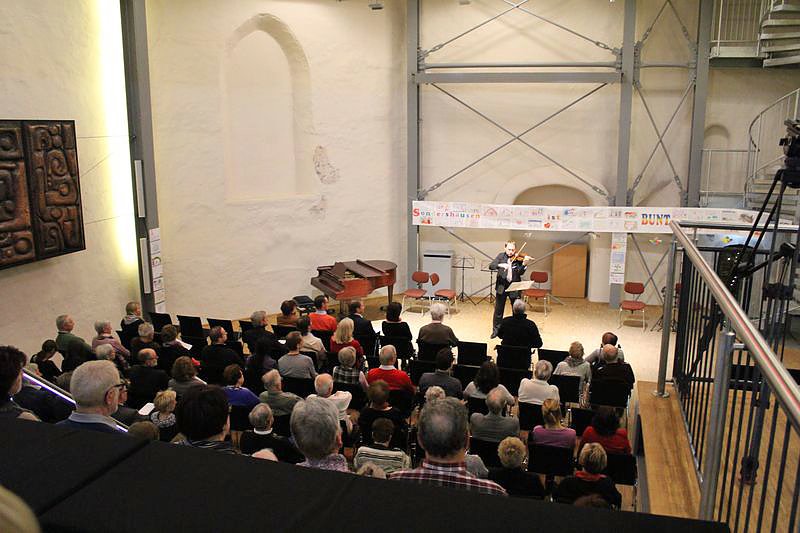 Konzert f&uuml;r Fl&uuml;chtlinge in Sondershausen (Foto: Karl-Heinz Herrmann)