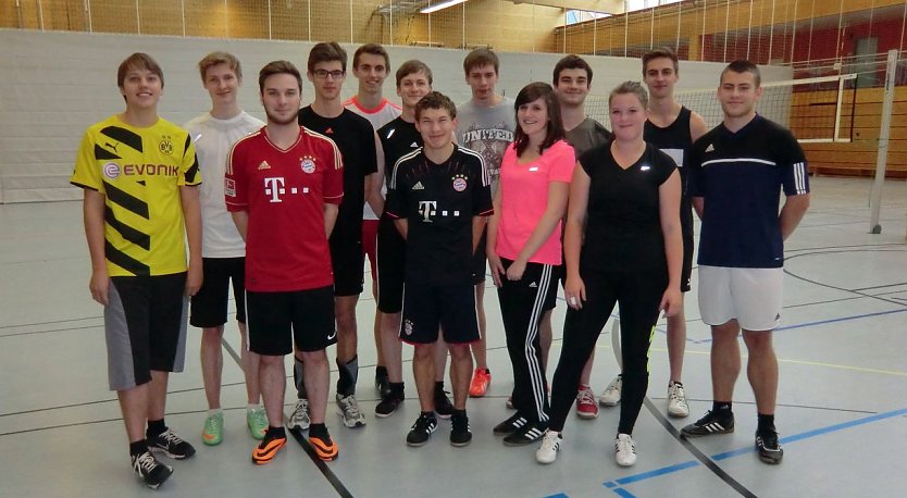 Lehrer-Sch&uuml;ler-Weihnachts-Volleyballturnier in Bleicherode (Foto: K. Hornung)