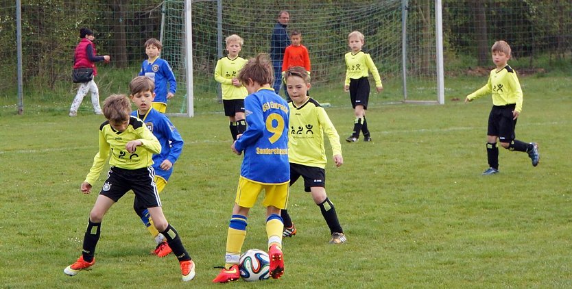 Keine Chance gegen die Eintracht (Foto: Martina Nebelung)