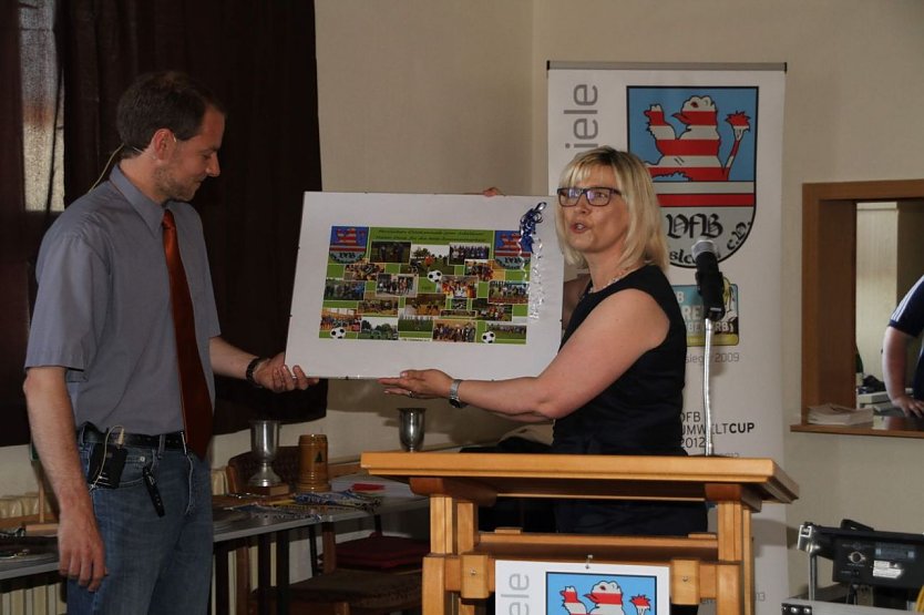 Jubiläum festlich begangen (Foto: B. Wollweber) Jubiläum festlich begangen (Foto: B. Wollweber)