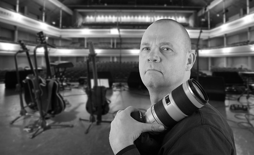 Olaf Telle weiter in der Studiogalerie (Foto: Olaf Telle) Olaf Telle weiter in der Studiogalerie (Foto: Olaf Telle)