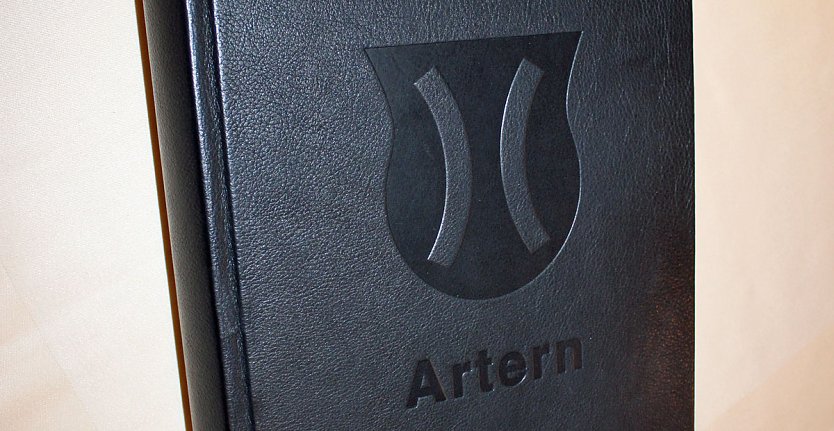 Erste Seiten des Goldenen Buches (Foto: Karl-Heinz Herrmann)