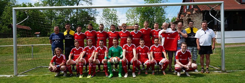 Neue Dresse f&uuml;r den SV Hohnstein (Foto: Sandra Witzel)