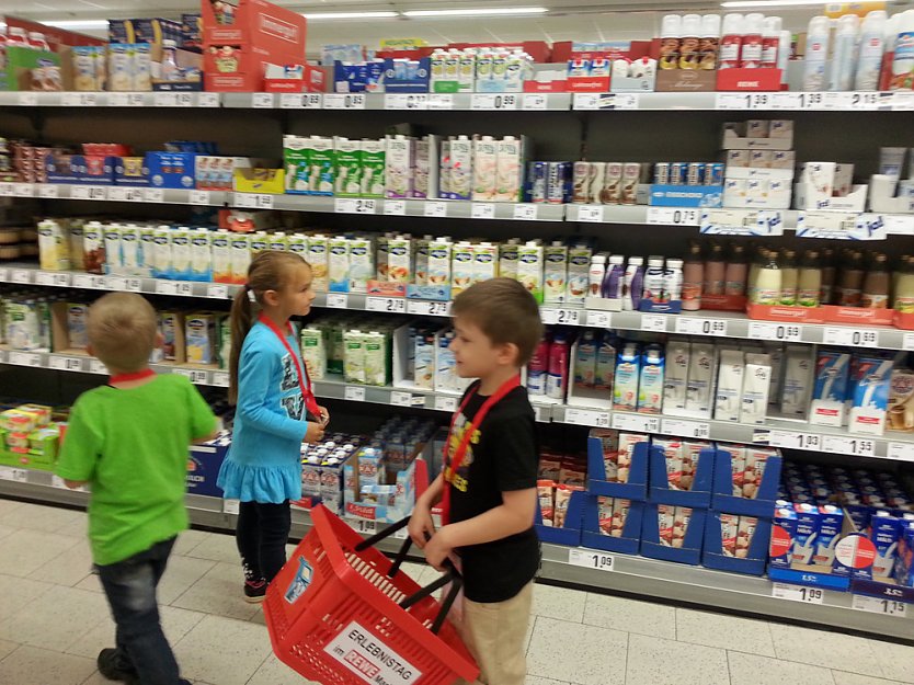 Gesund fr&uuml;hst&uuml;cken mit Klara Karotta und ihren Freunden (Foto: Kindervilla Bad Frankenhausen)