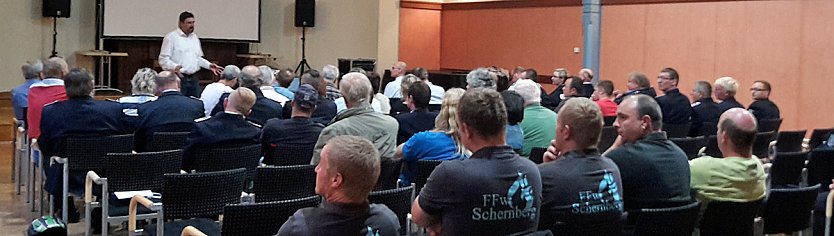 Arbeitsgruppe / Feuerwehrauschuss soll es richten (Foto: Karl-Heinz Herrmann)