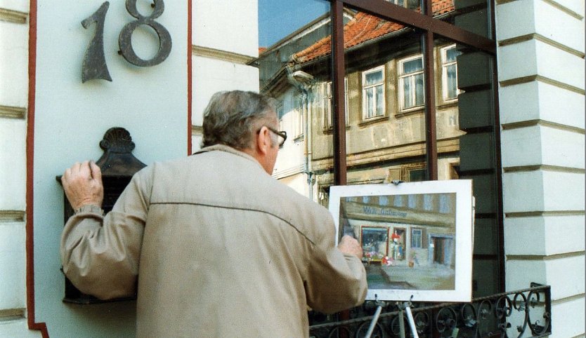 Groh malt das G&auml;rtnereigesch&auml;ft Ga&szlig;mann (Foto: H. Kneffel)