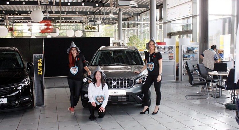 Oktoberfest im Autohaus Peter (Foto: AHP/Fischer)