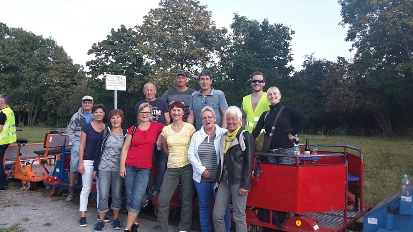 Dass die Turner des TSV Nordhausen auch kr&auml;ftig in die Pedale treten k&ouml;nnen zeigten sie bei ihrem allj&auml;hrlichen Wandertag (Foto: Gundula Unger)
