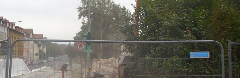 Letzte Mauern des alten Finanzamtes sind gefallen (Foto: Thomas Leipold)