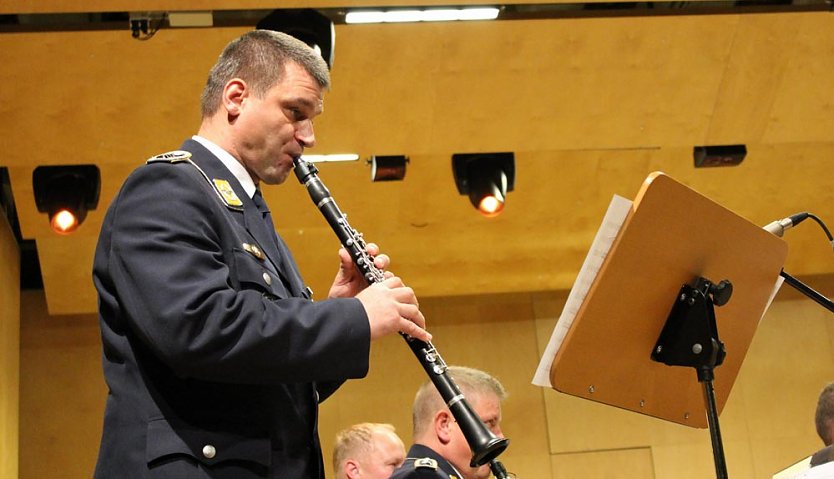 Luftwaffenmusikkorps Erfurt begeisterte (Foto: Karl-Heinz Herrmann)