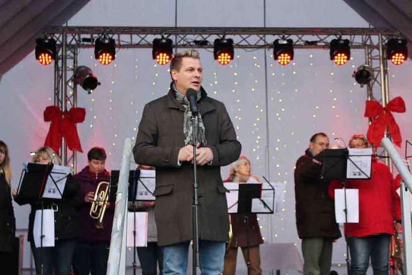 Weihnachtsmarkt Bad Frankenhausen er&ouml;ffnet (Foto: Karl-Heinz Herrmann)