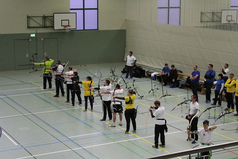 7. Adventsturnier im Bogenschie&szlig;en gut besetzt (Foto: Karl-Heinz Herrmann)
