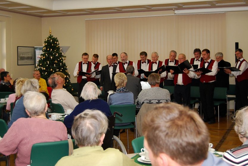Adventkonzert Wippraer M&auml;nnerchor (Foto: Helios/G. Lakomy)