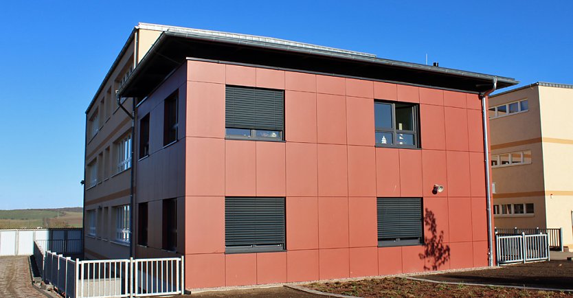 Spende zur Einweihung (Foto: Karl-Heinz Herrmann)