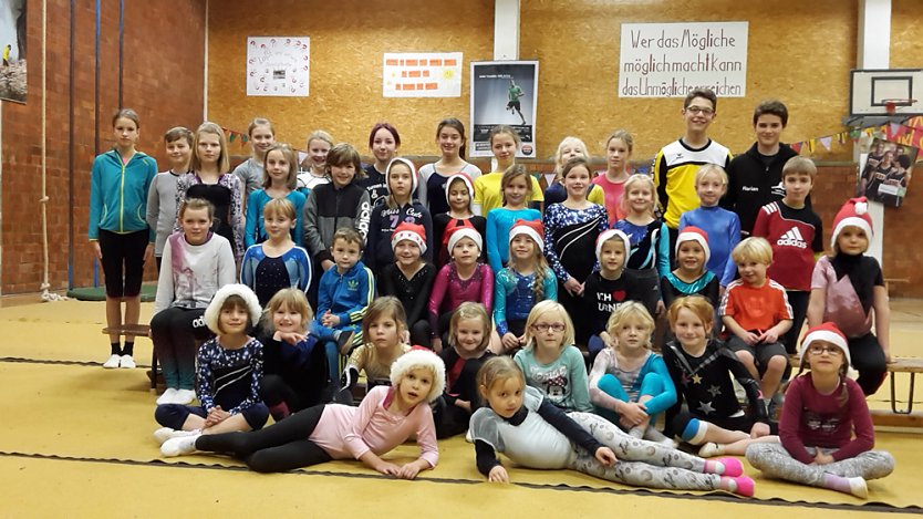 18. Weihnachtsturnen zum 3. Advent (Foto: SV Glückauf Sondershausen) 18. Weihnachtsturnen zum 3. Advent (Foto: SV Glückauf Sondershausen)