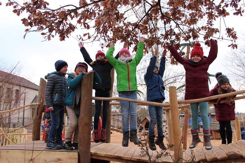 Neuer Bewegungsparcour f&uuml;r die Evangelische Grundschule Nordhausen (Foto: Evangelische Grundschule Nordhausen)