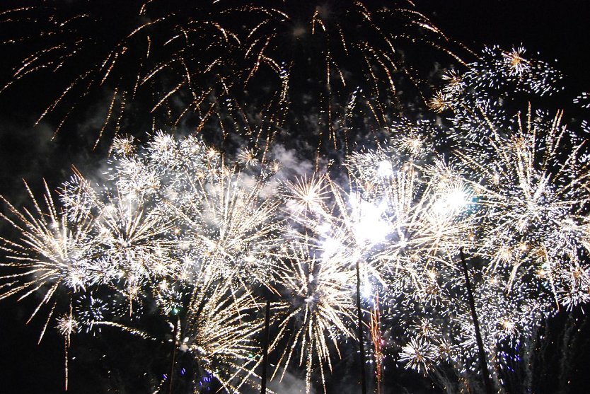 Feuerwerk - Beispielfoto (Foto: HELIOS)