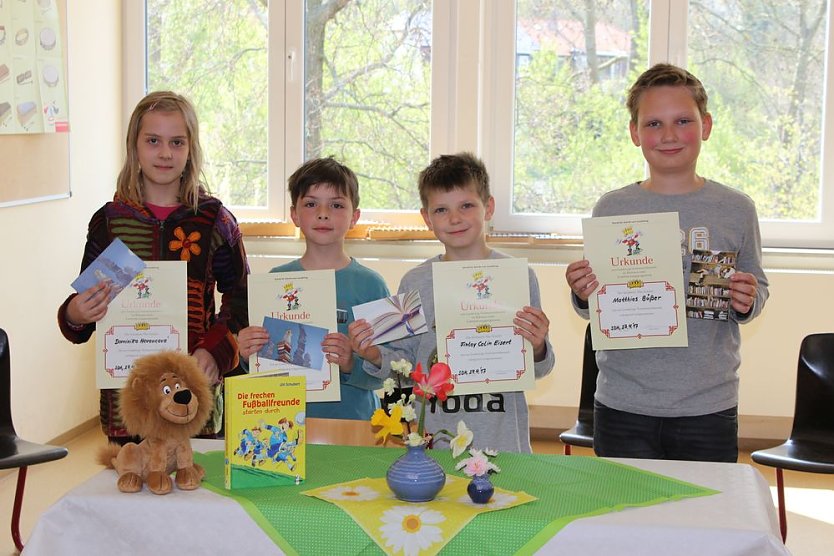 Wir vertreten die Schule beim Lesewettbewerb (Foto: Karl-Heinz Herrmann)