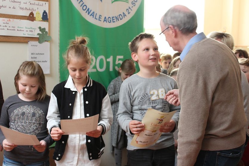 Wir vertreten die Schule beim Lesewettbewerb (Foto: Karl-Heinz Herrmann)