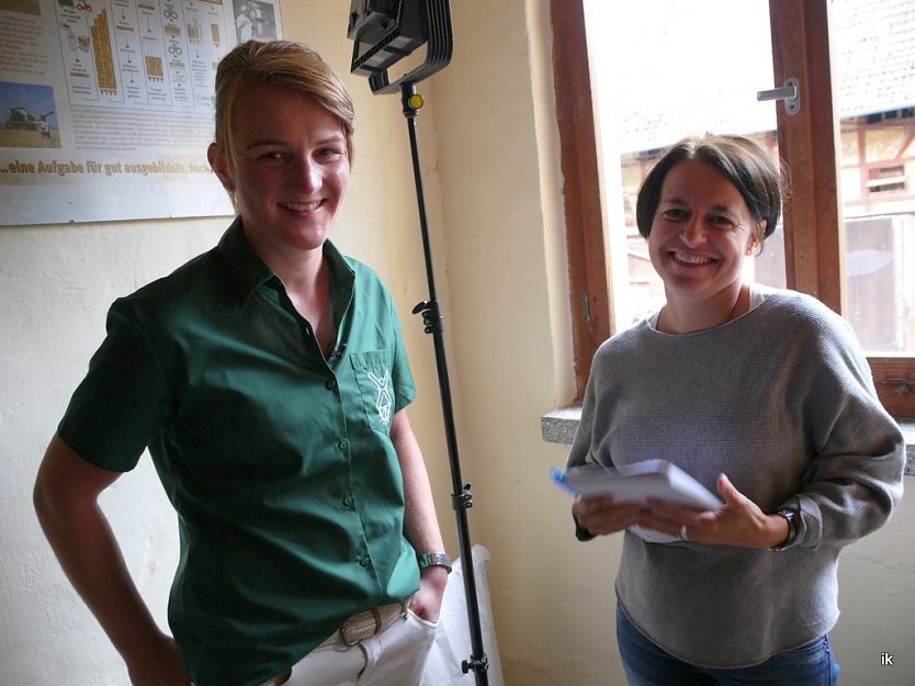 Teresa Büschleb und Ria Weber (Foto: Ilka Kühn)