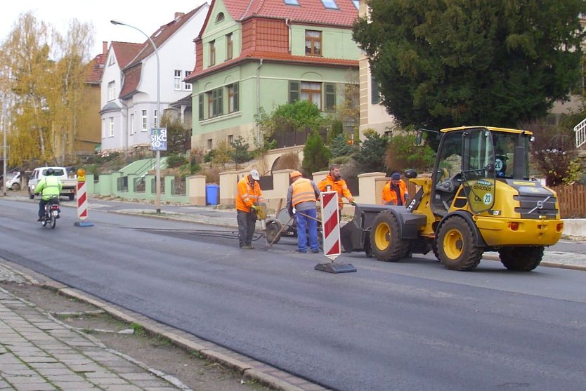 Reparaturarbeiten gehen weiter (Foto: T. Leipold)