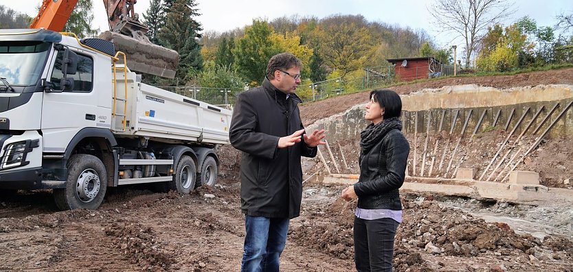Rostek und Lis an der Baustelle in Bleicherode (Foto: WVN)