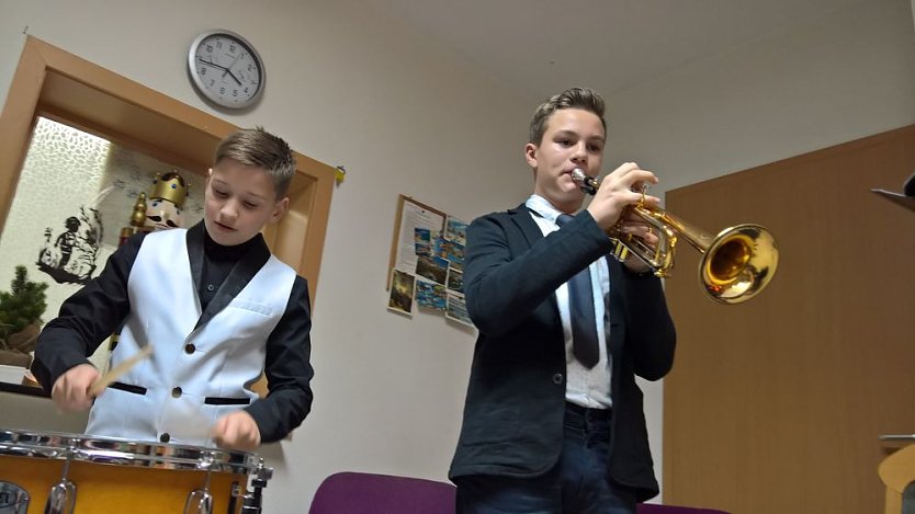 Weihnachtsfeier bei der Volkssolidarität (Foto: Volkssolidarität) Weihnachtsfeier bei der Volkssolidarität (Foto: Volkssolidarität)