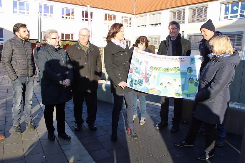 Th&uuml;ringer Gemeinschaftsschule Oldisleben fertig!? (Foto: Karl-Heinz Herrmann)