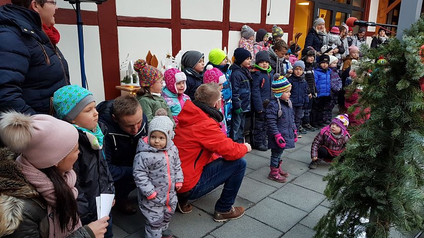 Weihnachtsmarkt in Birkungen (Foto: Michael Apel)