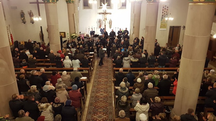 Poloizeimusikchorps in Birkungen (Foto: Michael Apel)