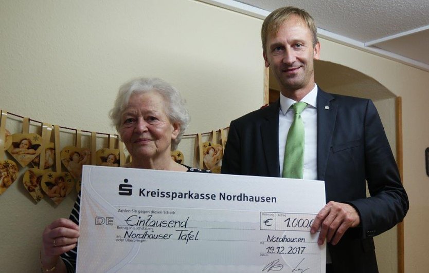 Spende &uuml;bergeben (Foto: WBG)