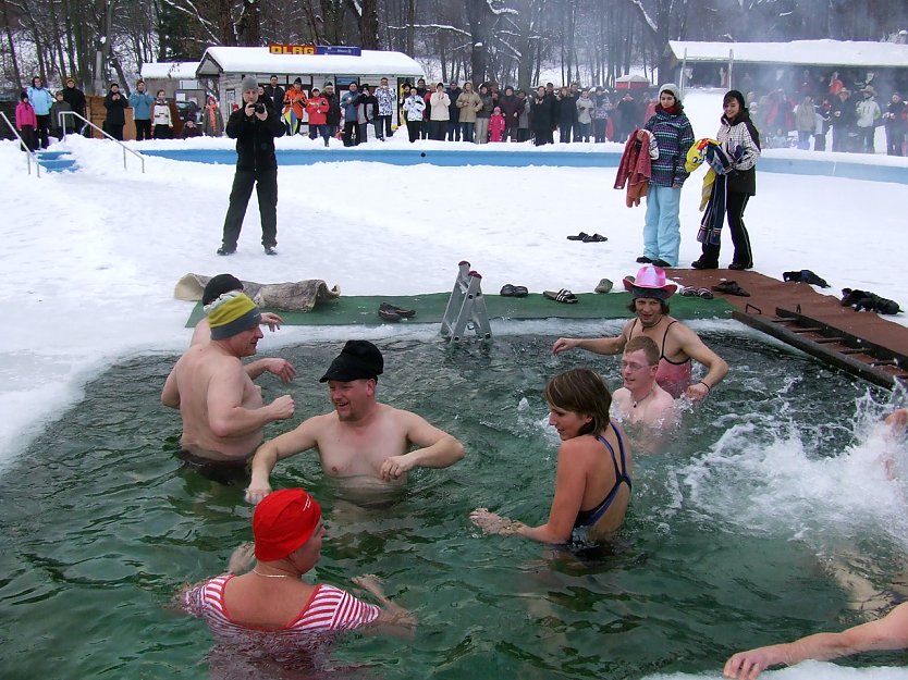 Anbaden (Foto: Anne Dumjahn)