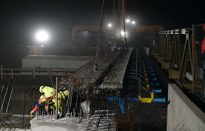 Nachtarbeit zwischen Nordhausen und Werther (Foto: HABAU)
