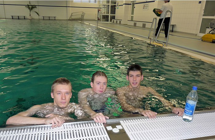 Abschluss 24-h-Schwimmen (Foto: Karl-Heinz Herrmann)