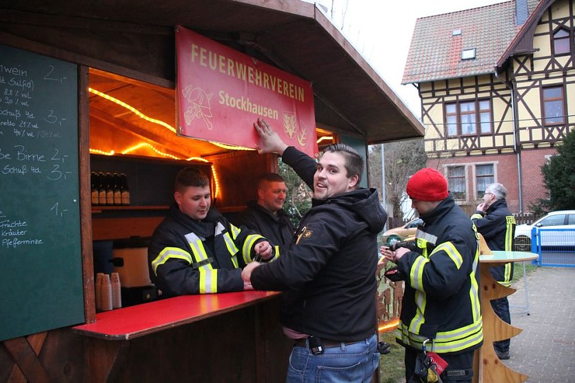 Krippenspiel und Adventsmarkt (Foto: Karl-Heinz Herrmann)