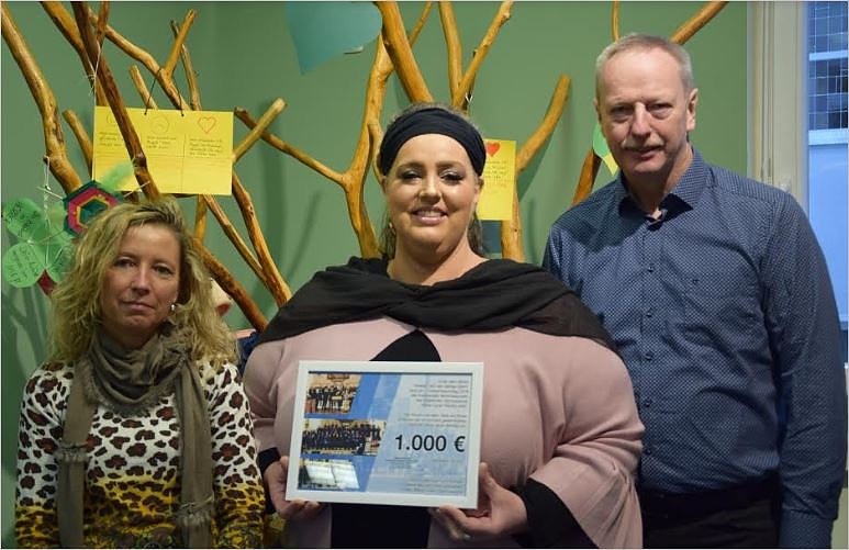 Spenden&uuml;bergabe (Foto: Gymnasium Worbis)