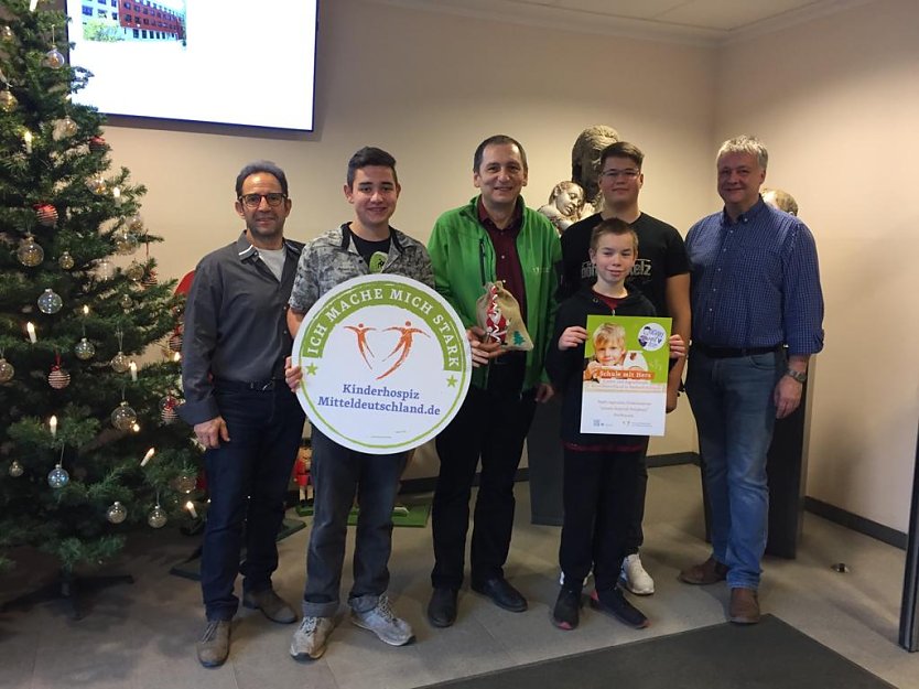 Das Staatliche regionale F&ouml;rderzentrum J. H. Pestalozzi Nordhausen hat sich zum wiederholten Mal an der Spendenaktion des Kinderhospiz Mitteldeutschland beteiligt (Foto: Staatliches F&ouml;rderzentrum Pestalozzi)