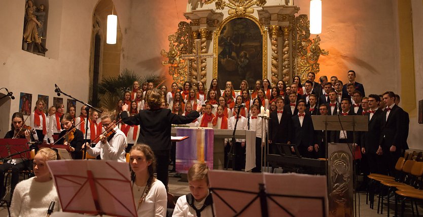 Weihnachtskonzert (Foto: Maxim Seeboth)