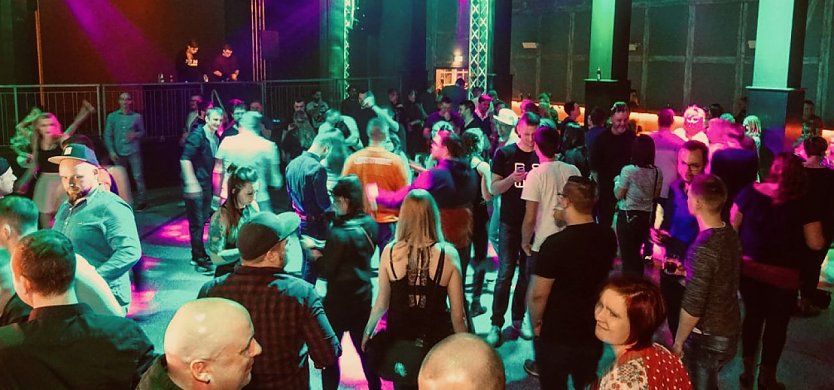 Jugendclubhaus plant für die Zeit nach Corona (Foto: Belvedere Media Agentur) Jugendclubhaus plant für die Zeit nach Corona (Foto: Belvedere Media Agentur)