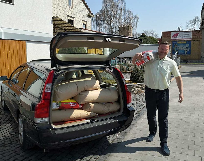 Futterspende f&uuml;r Kleine Wartburg (Foto: privat)