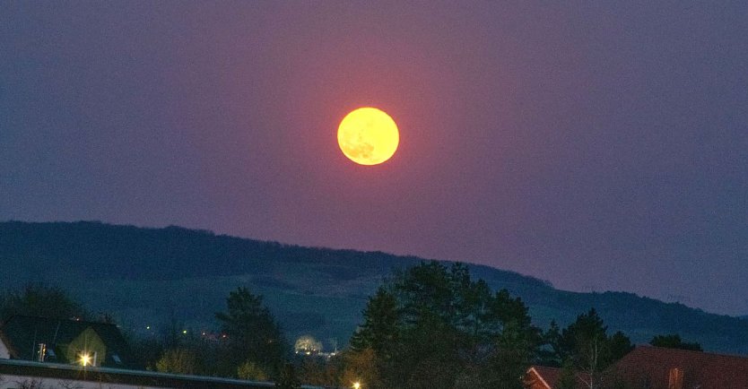 Mond (Foto: Gernot Thelemann)