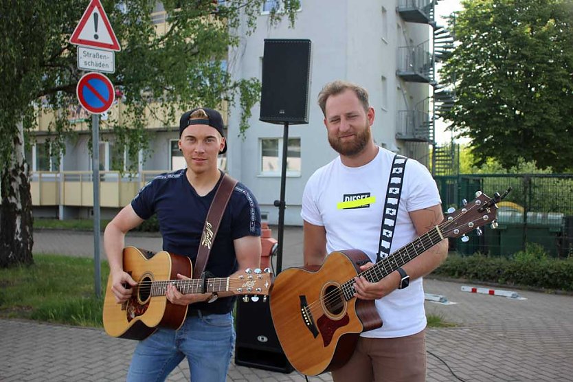 Drittes Hebebühnenkonzert im Östertal (Foto: Karl-Heinz Herrmann)