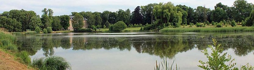 Teichsanierung im Bendeleber Schlosspark und innovative Grünschnittverwertung (Foto: Karl-Heinz Herrmann)