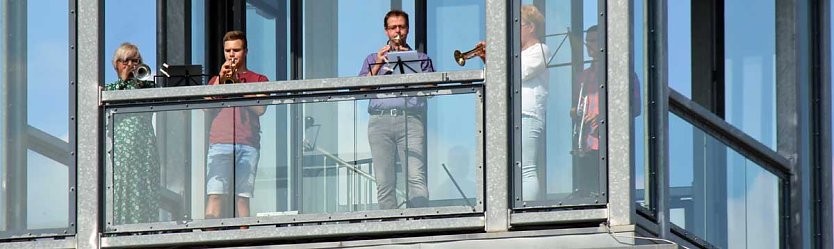 Musik erklang vom Turm (Foto: Karl-Heinz Herrmann)