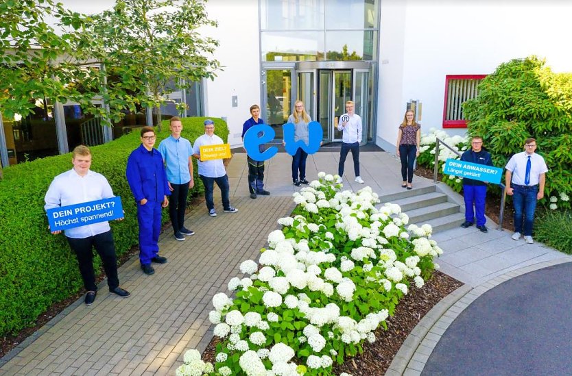 Zehn Azubis haben jetzt ihre Lehre begonnen (Foto: Eichsfeldwerke)