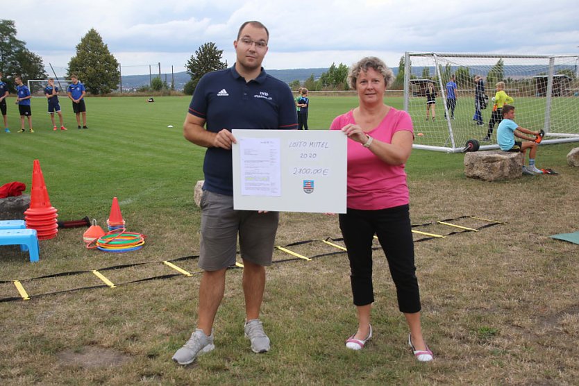 Lottomittel gehen nach Oldisleben (Foto: Bernd Wollweber) Lottomittel gehen nach Oldisleben (Foto: Bernd Wollweber)