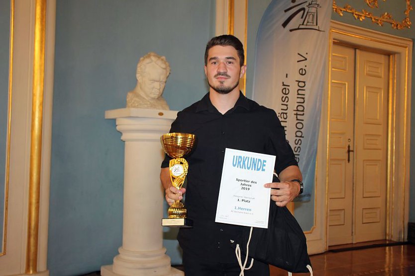 Ehrung der Sportlerinnen und Sportler bei 24. Sportgala (Foto: Karl-Heinz Herrmann)